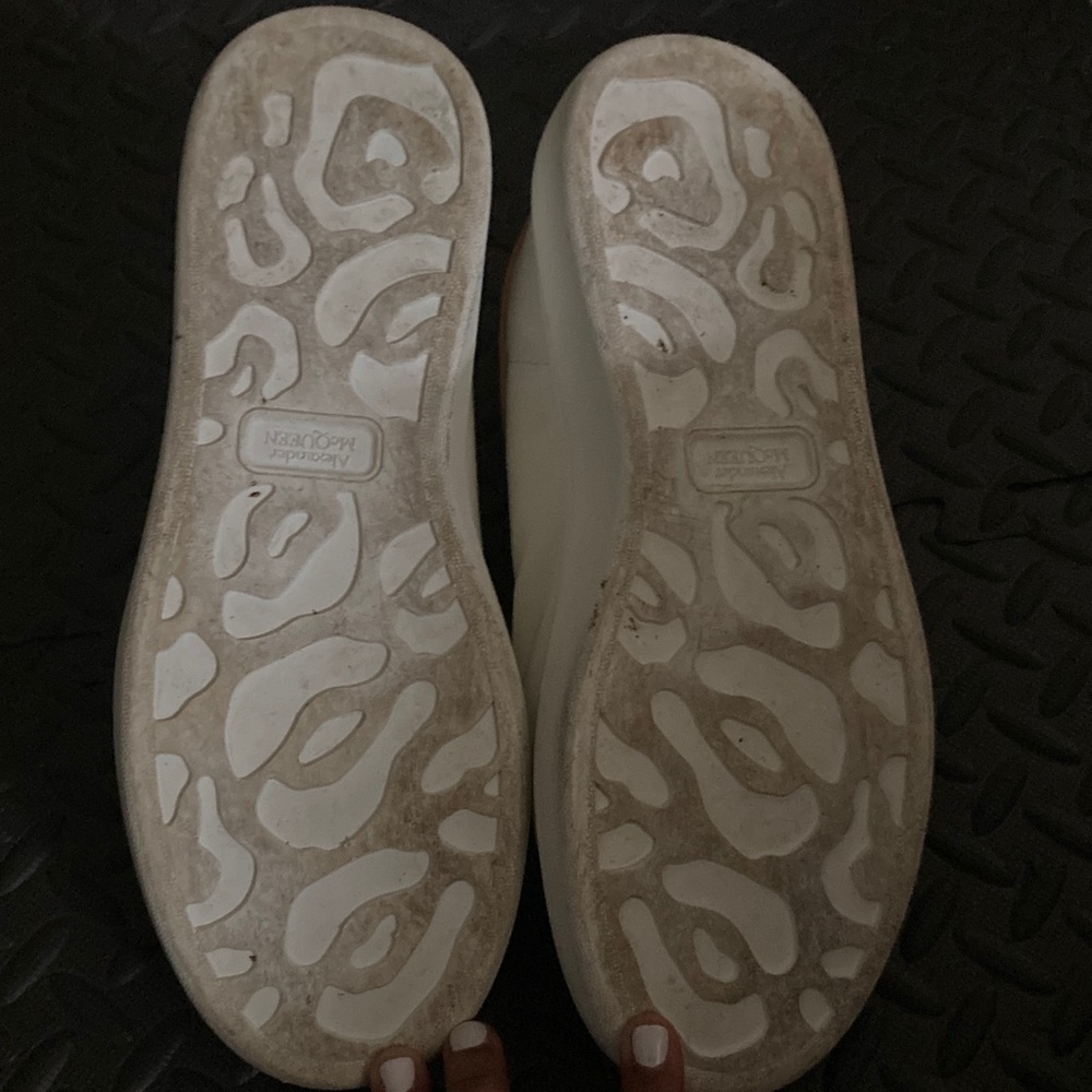 Alexander McQueen Men's Tan and White Sneakers - Picture 5 of 12